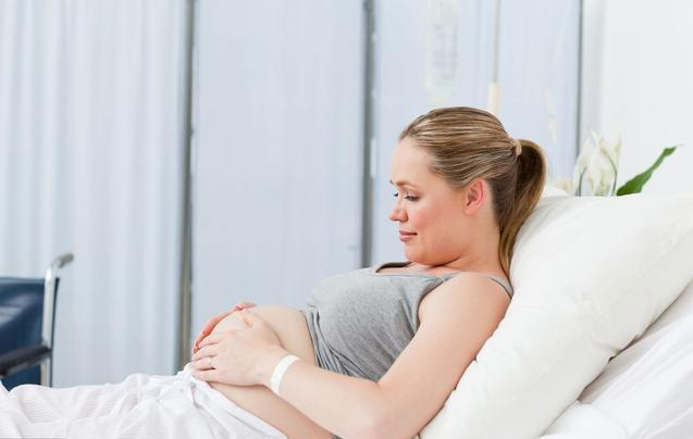 胎盘前置诊断依据是什么 准妈妈出现胎盘前置怎么办